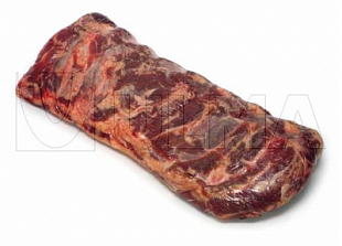 Упаковка крупных кусков охлажденного или замороженного мяса в полиолефиновую пленку